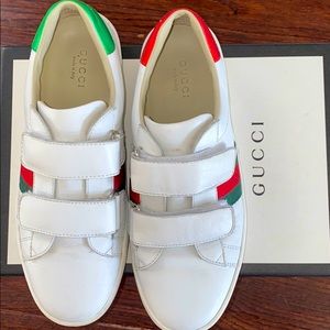Gucci Ace sneakers Kids Sz 35/ (Sz 5.5 womens)